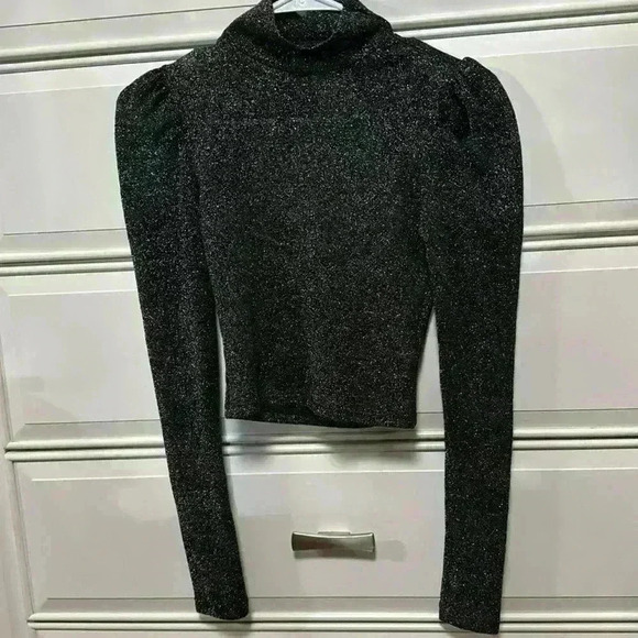 H&M Divided Metallic Top - Picture 1 of 4